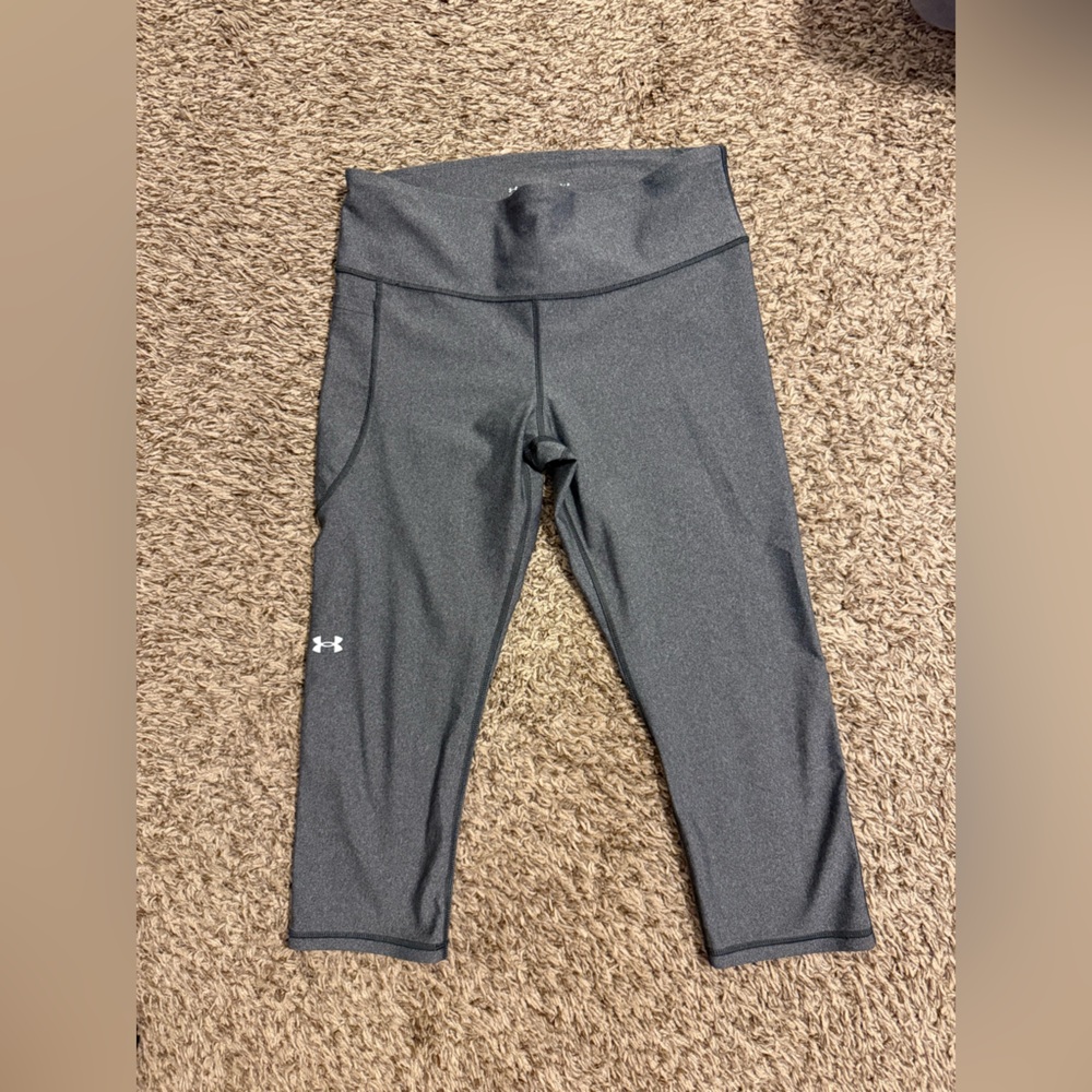 Under Armour Women’s Cropped Leggings